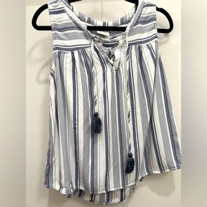 Knox Rose Target Sleeveless Shirt with Tassles